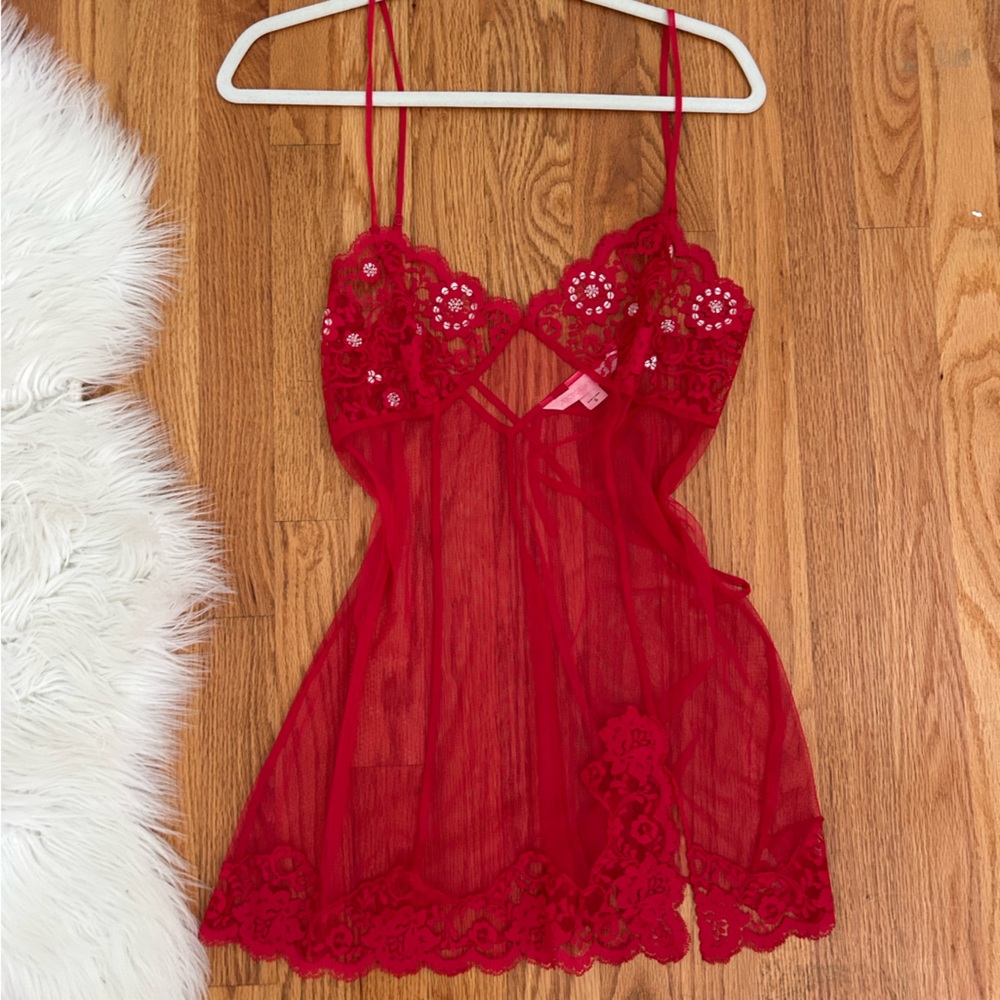 VICTORIA SECRET RED LACEY LINGERIE DRESS/TOP!
